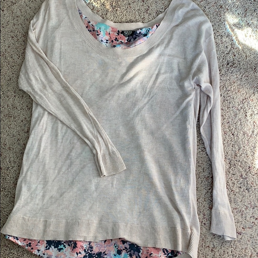 Tan sweater with floral inlay